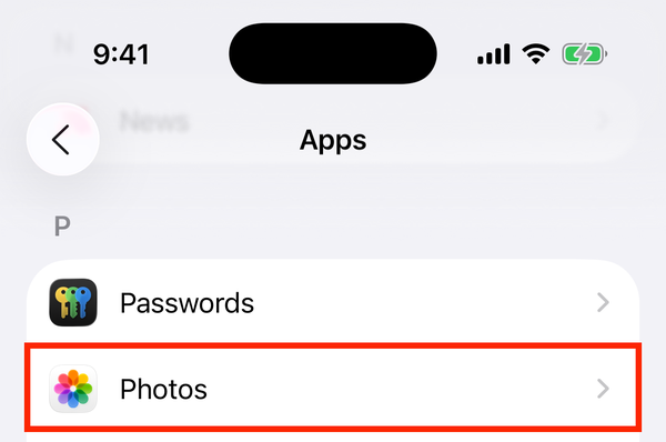 Settings › Apps, with Photos highlighted